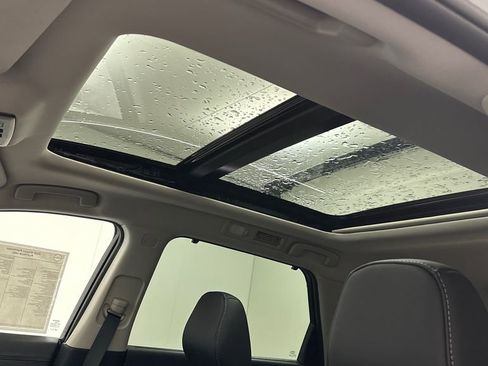 New 2026 Nissan Pathfinder Platinum w/ Accent Package image 15