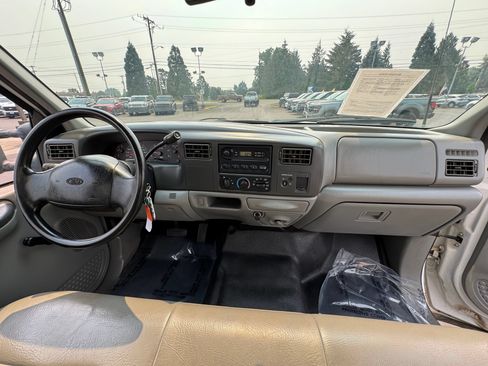 Used 2002 Ford F450 XL RWD image 21