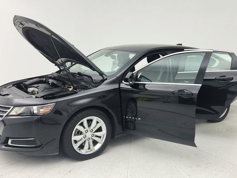Certified 2016 Chevrolet Impala LT w/ Convenience Package FWD image 10