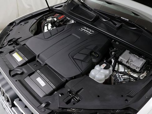 Used 2019 Audi Q7 3.0T Premium w/ Convenience Package image 39