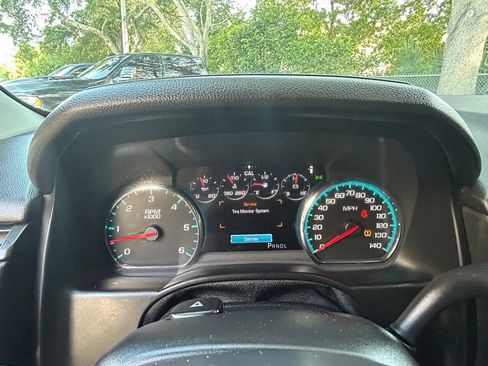 Used 2017 GMC Yukon Denali RWD image 37