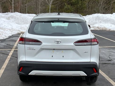 New 2026 Toyota Corolla Cross L image 4