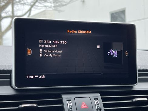 Used 2020 Audi SQ5 Premium Plus w/ Premium Plus Package image 25