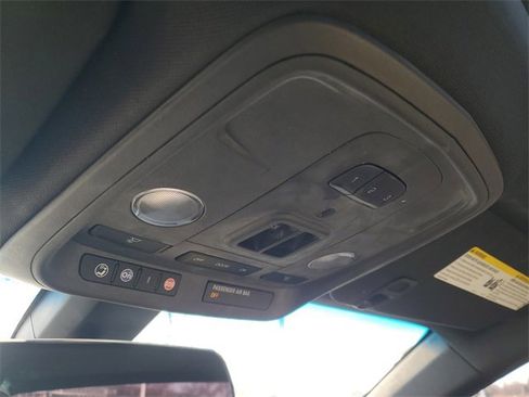 Used 2017 Cadillac ATS Luxury image 22