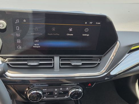 New 2026 Chevrolet Trax ACTIV image 9