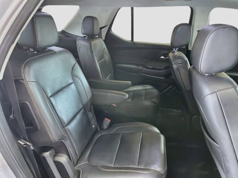 Used 2021 Chevrolet Traverse Premier w/ Redline Edition AWD/4WD image 30