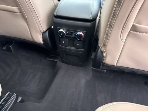 Used 2023 Ford Explorer XLT w/ Equipment Group 202A image 31