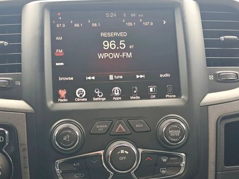 Used 2015 RAM 1500 Express AWD/4WD image 21