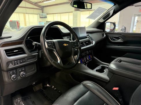 Used 2021 Chevrolet Suburban Premier AWD/4WD image 20