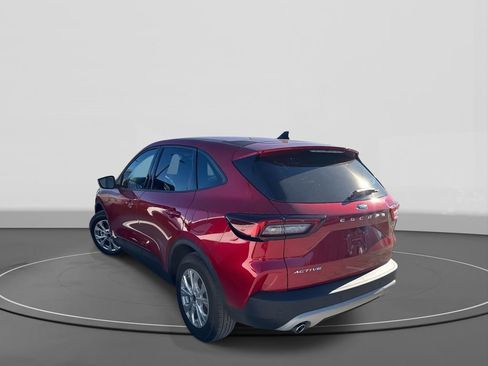 Certified 2025 Ford Escape Active w/ Active Premium Tech Pack image 6
