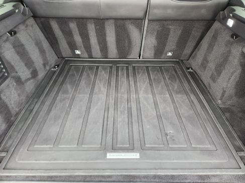 Used 2019 Land Rover Range Rover Sport SVR image 33