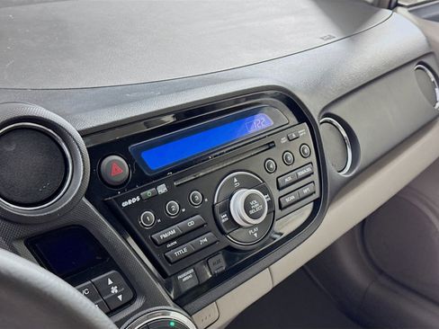 Used 2013 Honda Insight LX image 9