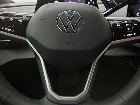 Used 2024 Volkswagen ID.4 2WD image 70