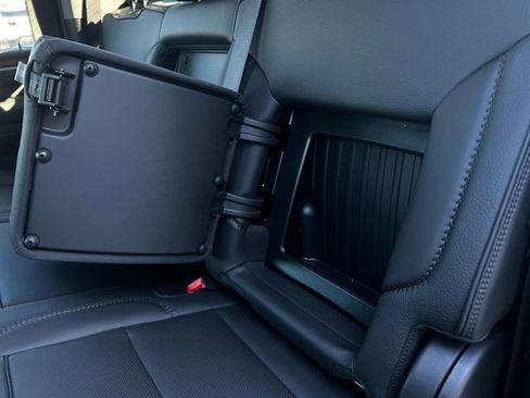 New 2025 GMC Sierra 2500 Denali w/ Denali Reserve Package image 31