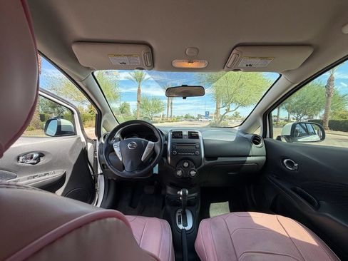 Used 2014 Nissan Versa Note SV FWD image 11