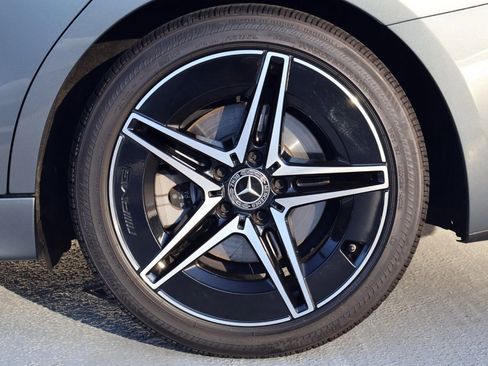 Used 2022 Mercedes-Benz C 300 Sedan image 27