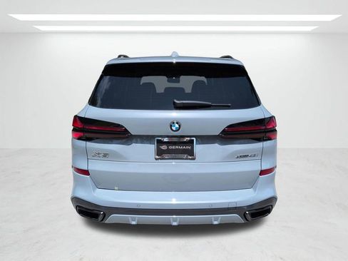 New 2026 BMW X5 xDrive40i w/ M Sport Package AWD/4WD image 5