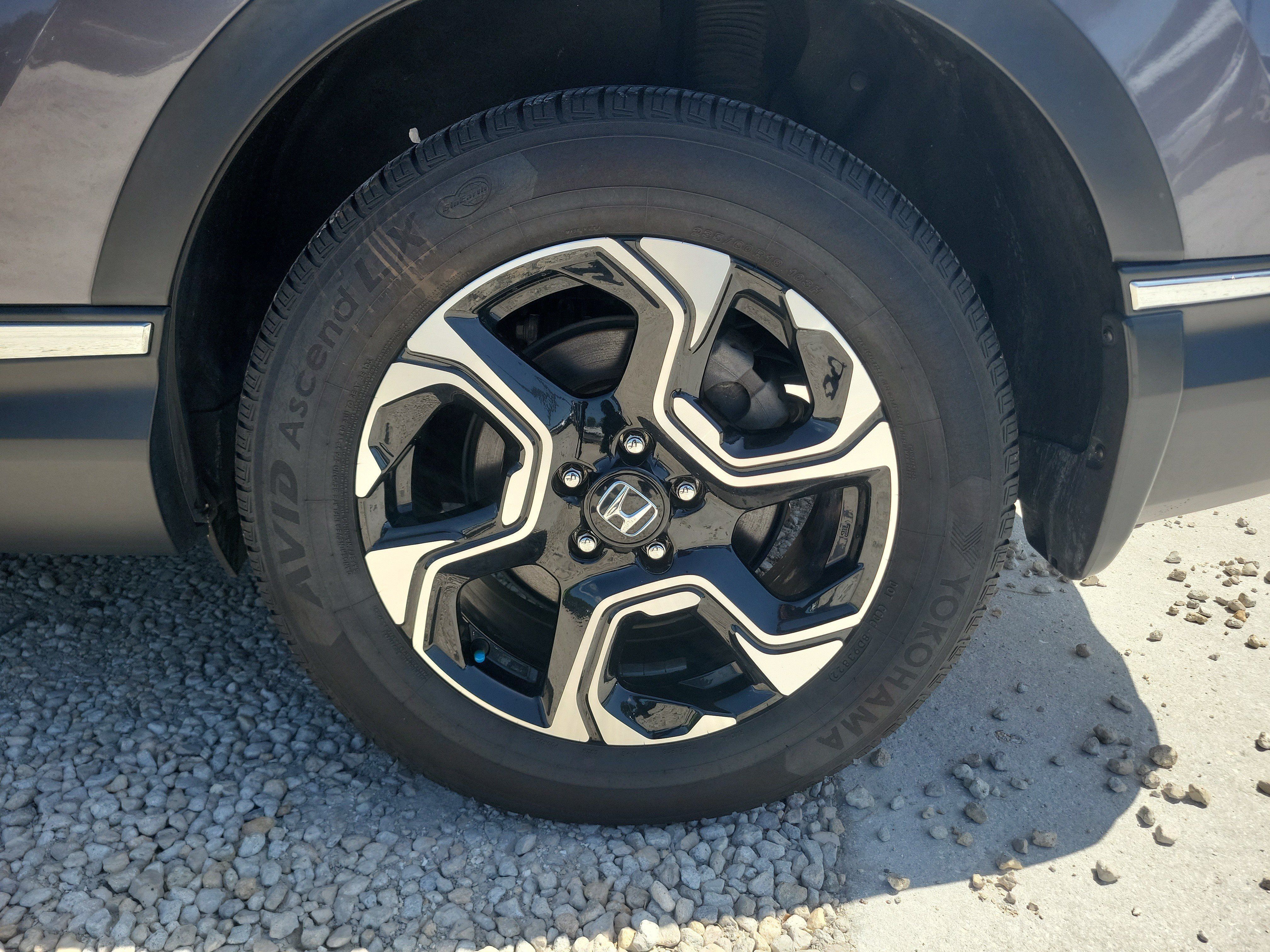 Used 2019 Honda CR-V Touring image 5