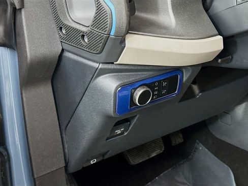 Used 2024 Ford Bronco Wildtrak image 10