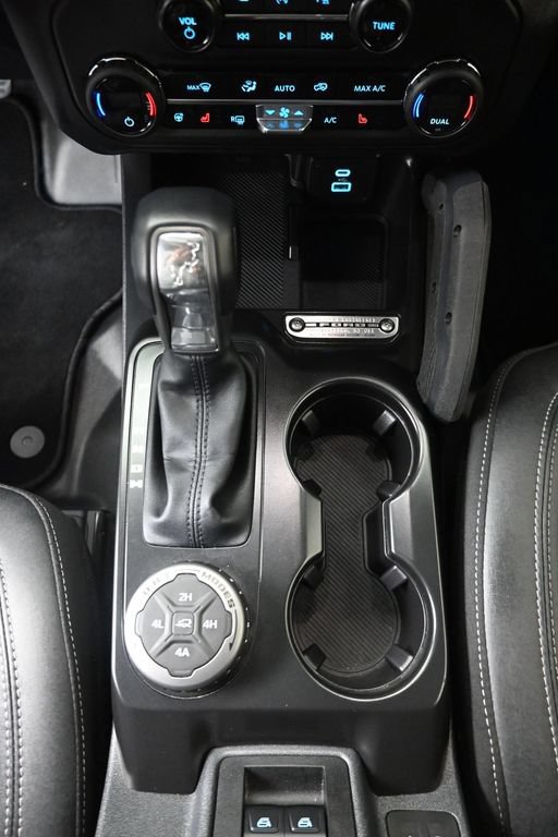 Used 2025 Ford Bronco Badlands AWD/4WD image 21