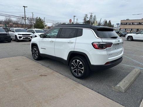 Certified 2022 Jeep Compass Limited AWD/4WD image 5