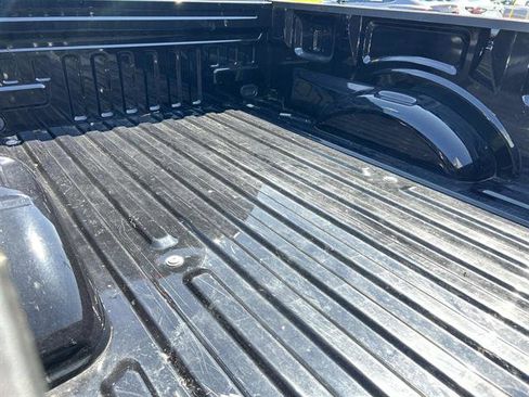 Used 2022 Ford F150 XLT image 12