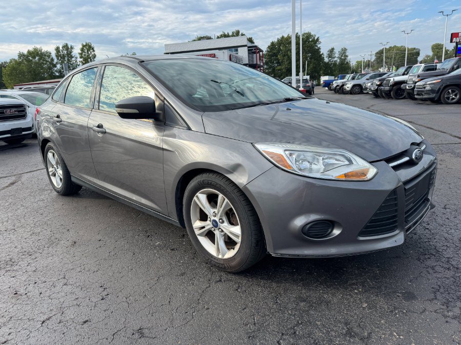 Used 2014 Ford Focus SE FWD image 7