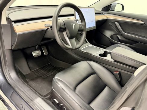 Used 2022 Tesla Model 3 image 30