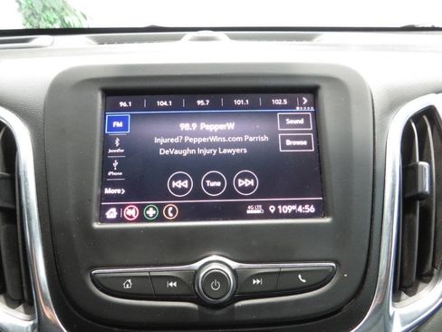 Used 2020 Chevrolet Equinox LS FWD image 21