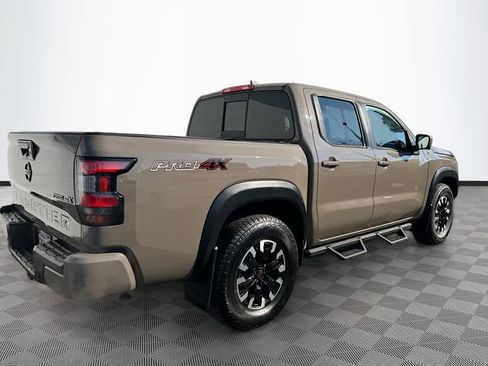 Used 2022 Nissan Frontier PRO-4X image 6