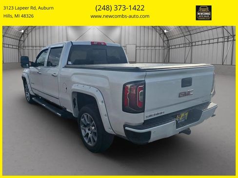 Used 2017 GMC Sierra 1500 Denali image 3