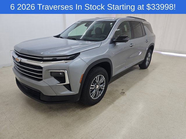 Used 2026 Chevrolet Traverse LT w/ Driver Confidence Package FWD image 1