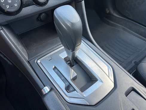 Used 2019 Subaru Impreza 2.0i AWD/4WD image 27