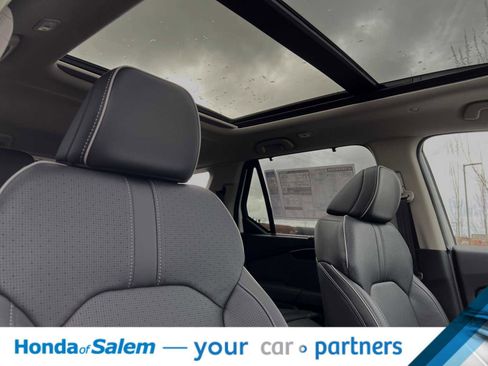 New 2025 Honda Pilot Elite image 18