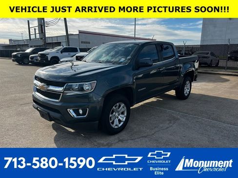 Used 2020 Chevrolet Colorado LT w/ LT Convenience Package image 1