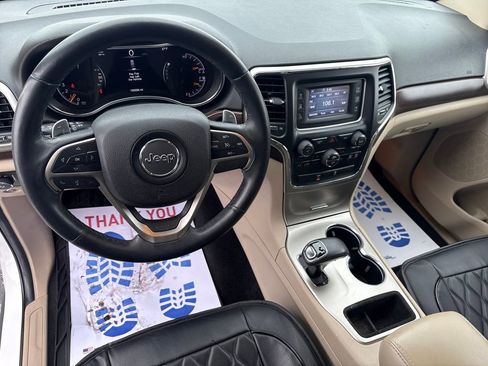 Used 2014 Jeep Grand Cherokee Laredo w/ Quick Order Package 23E image 16