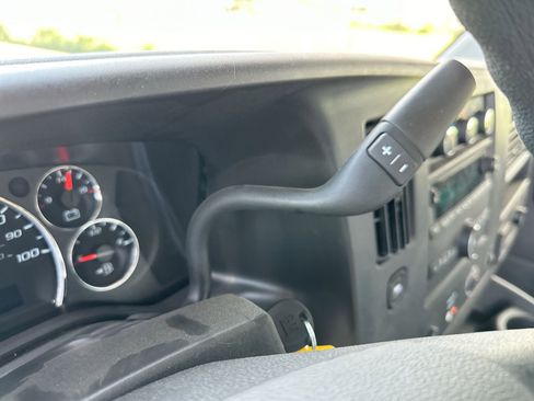 New 2024 Chevrolet Express 3500 Work Van w/ Ambulance Package image 20