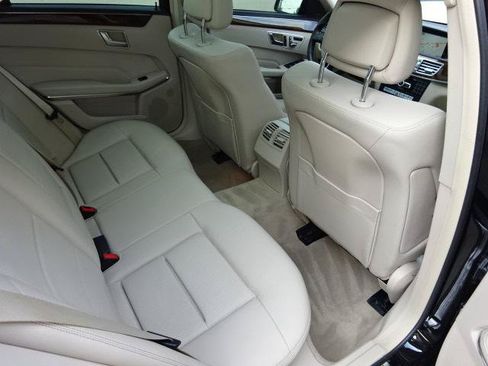 Used 2014 Mercedes-Benz E 350 Sedan image 21