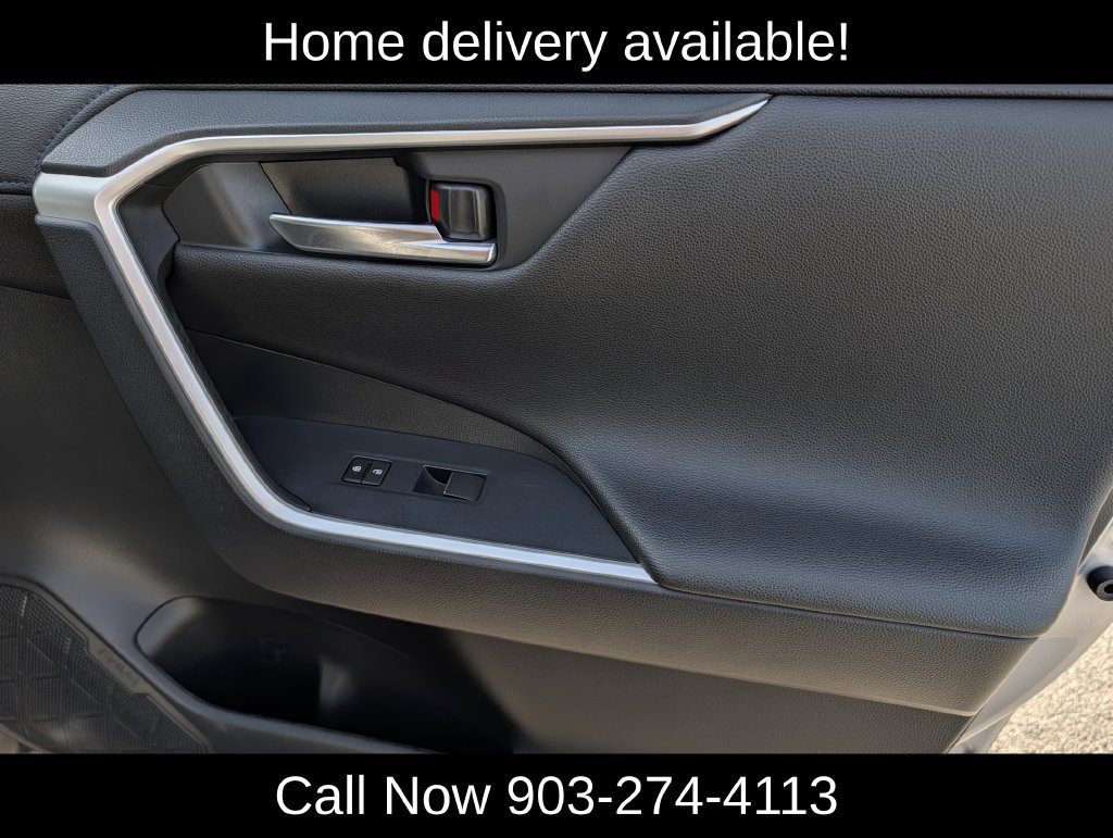 Used 2021 Toyota RAV4 XSE AWD/4WD image 37