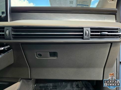 Used 2023 Lincoln Corsair FWD image 47