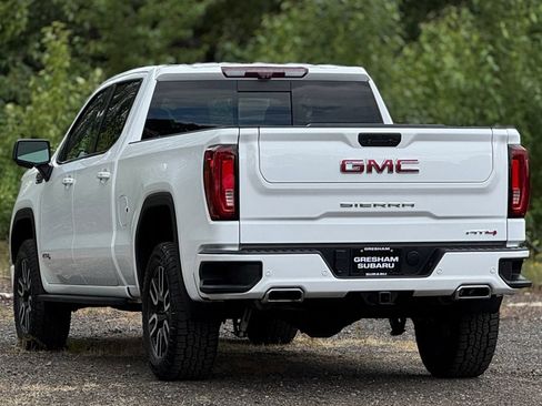 Used 2022 GMC Sierra 1500 AT4 w/ AT4 Premium Package AWD/4WD image 5