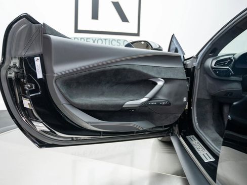 Used 2022 Ferrari 296 GTB image 29