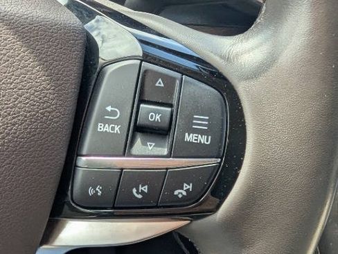 Used 2022 Ford Explorer Platinum w/ Equipment Group 601A AWD/4WD image 40