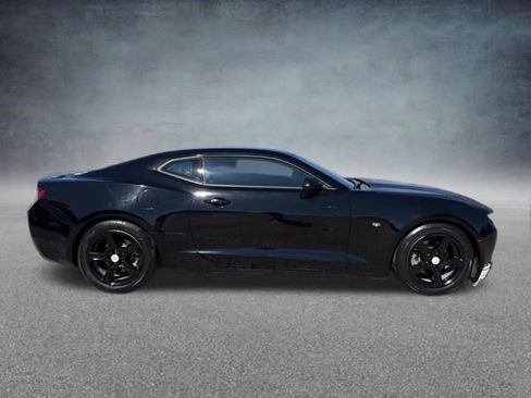 Used 2018 Chevrolet Camaro LS RWD image 5