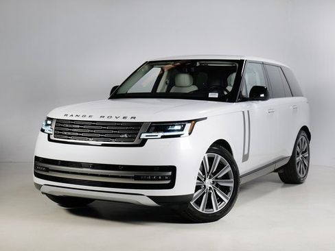 Used 2023 Land Rover Range Rover SE AWD/4WD image 1