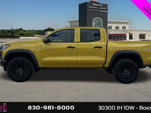 Used 2024 Chevrolet Colorado Trail Boss w/ Advanced Trailering Package AWD/4WD image 6