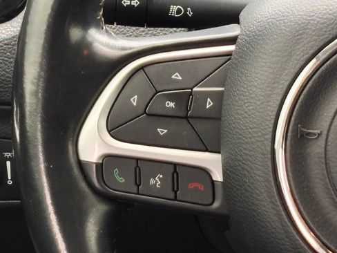Used 2020 Jeep Compass Limited FWD image 11