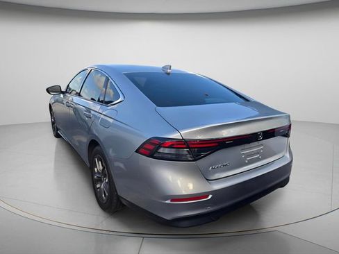 Used 2024 Honda Accord EX image 6