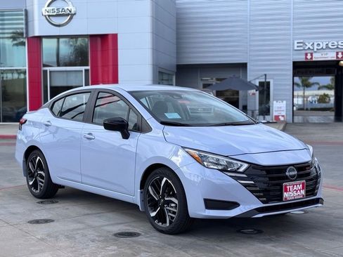 New 2025 Nissan Versa SR w/ Trunk Package image 2