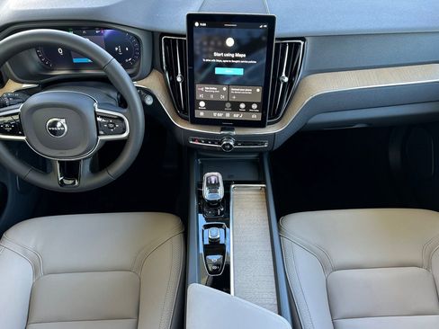 New 2026 Volvo XC60 B5 Plus w/ Climate Package AWD/4WD image 13